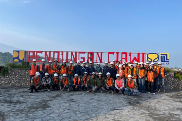 Studi Ekskursi Proyek Infrastruktur, Teknik Sipil UMMI Tingkatkan Kompetensi Mahasiswa di Lapangan